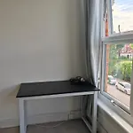Spacious 3 Bedroom In London