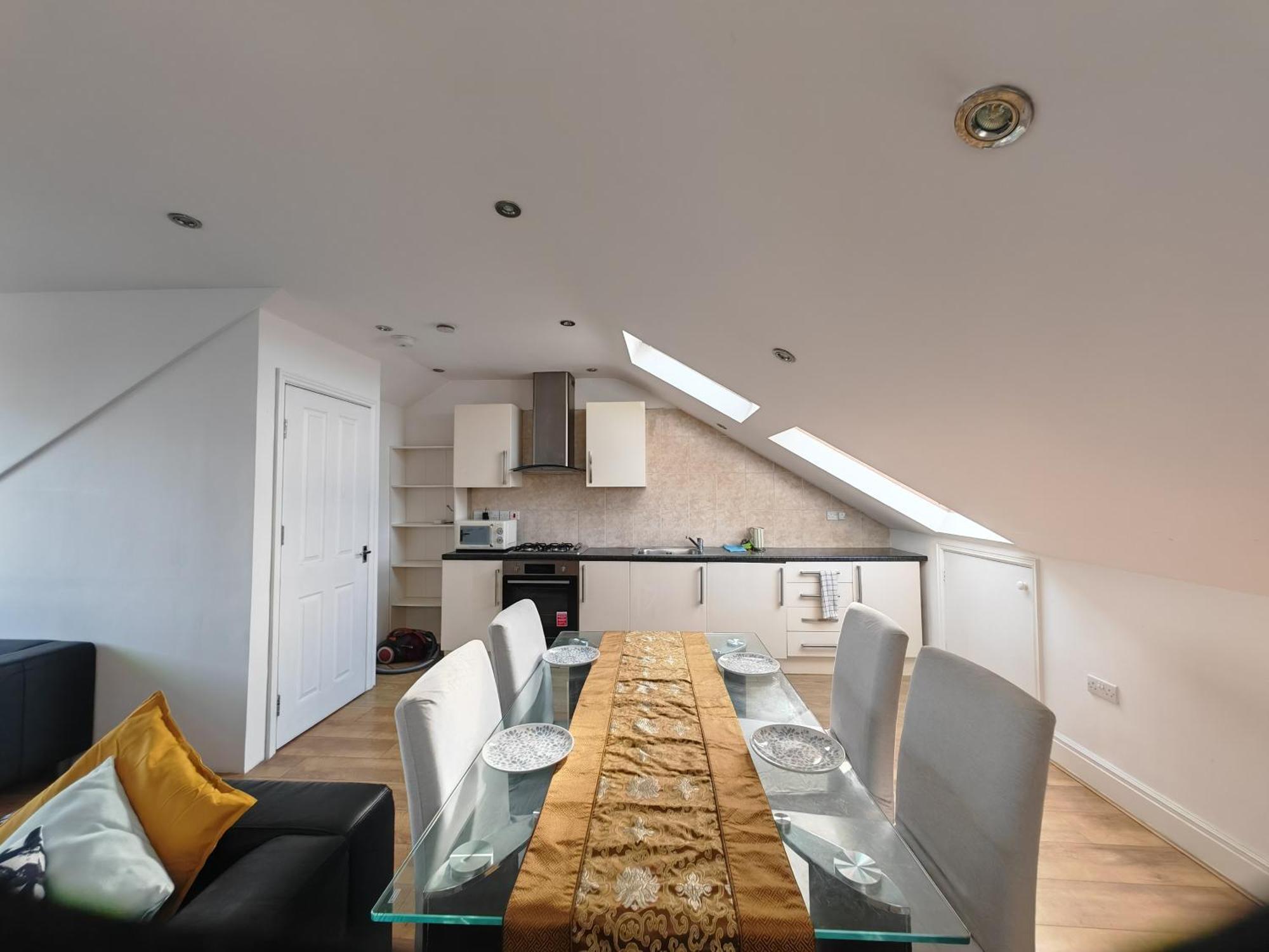 Appartement Spacious 3 Bedroom In *